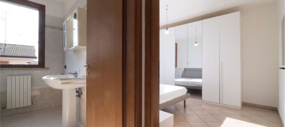 3 Schlafzimmer Wohnung in Mantua, Italy, Nr. 359676 15