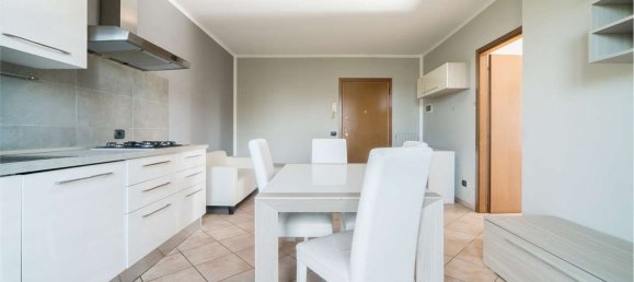 3 Schlafzimmer Wohnung in Mantua, Italy, Nr. 359676 4