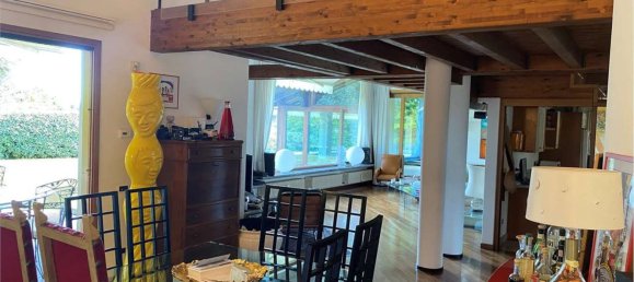 Villa de 5 divisões em Erba, Italy N.º 114457 11