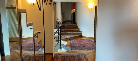 Villa de 5 divisões em Erba, Italy N.º 114457 23