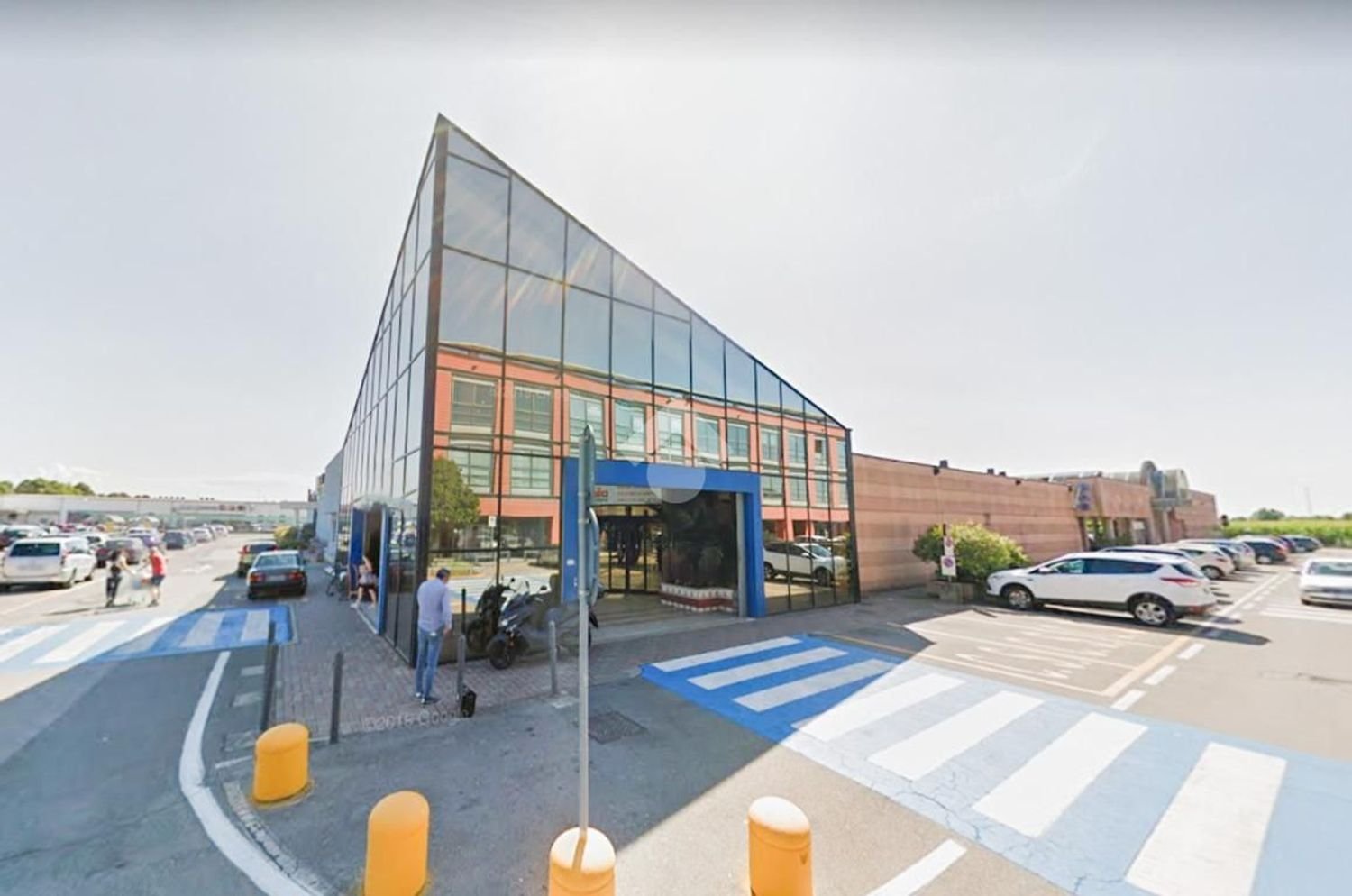 Gewerbliche Immobilie in Manerbio, Italy 330m², Nr. 73844