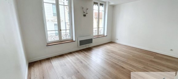 Studio in Lyon, France No. 345777 3