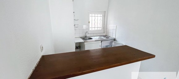 Studio in Lyon, France No. 345777 5