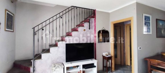 2 bedrooms Castles in Rivoli, Italy No. 349888 6