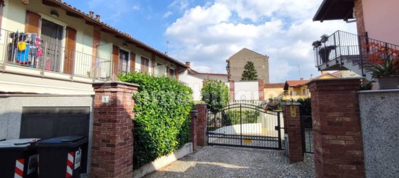 2 bedrooms Castles in Rivoli, Italy No. 349888 23