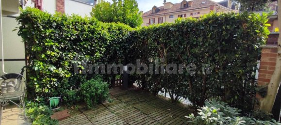 2 bedrooms Castles in Rivoli, Italy No. 349888 2