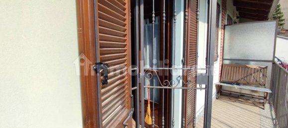 2 bedrooms Castles in Rivoli, Italy No. 349888 12