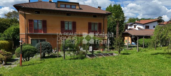 3 bedrooms Villa in Albiolo, Italy No. 76772 34