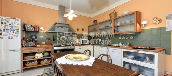 3 bedrooms Villa in Albiolo, Italy No. 76772 50