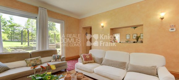 3 bedrooms Villa in Albiolo, Italy No. 76772 37