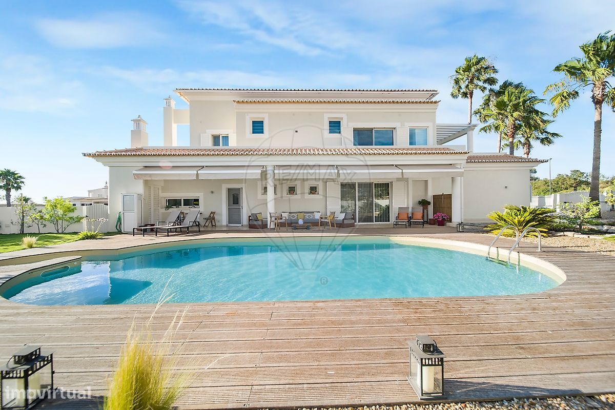 4 غرف نوم منزل في Lagoa, Portugal رقم 231321