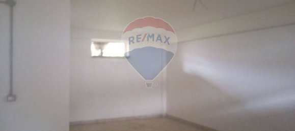 Apartamento de 10 dormitorios en Santa Maria a Vico, Italy No. 312388 12