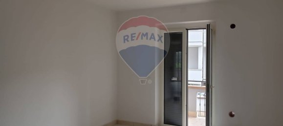 Apartamento de 10 dormitorios en Santa Maria a Vico, Italy No. 312388 6