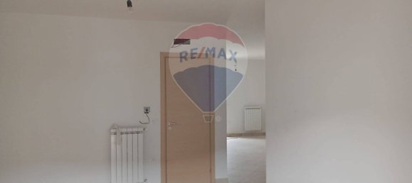 Apartamento de 10 dormitorios en Santa Maria a Vico, Italy No. 312388 7