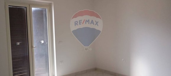 Apartamento de 10 dormitorios en Santa Maria a Vico, Italy No. 312388 13