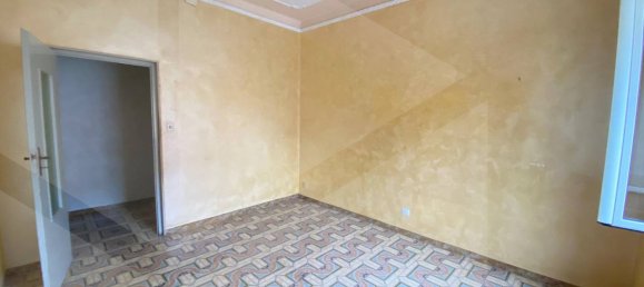 3-salle Appartement à Bitonto, Italy No. 21923 11