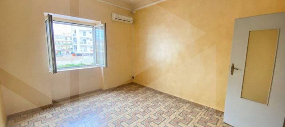 3-salle Appartement à Bitonto, Italy No. 21923 22