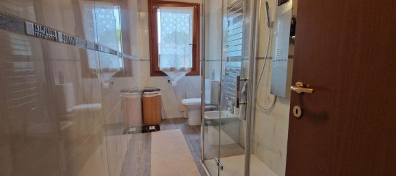 4-salle Maison à Padua, Italy No. 147616 8