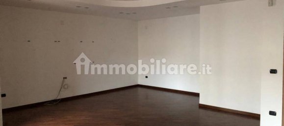 4 Schlafzimmer Wohnung in Giugliano in Campania, Italy, Nr. 164218 13