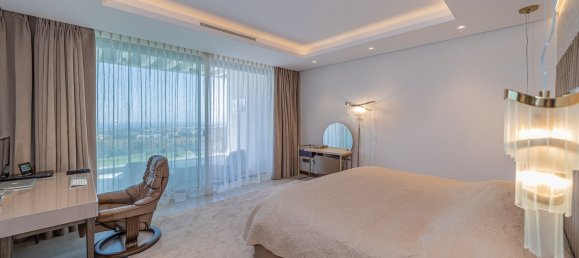 6 bedrooms Villa in Malaga, Spain No. 37294 17