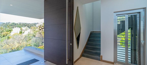 6 bedrooms Villa in Malaga, Spain No. 37294 23