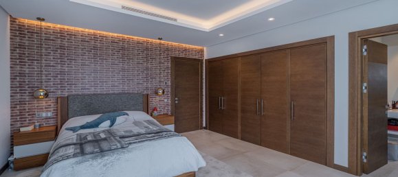 6 bedrooms Villa in Malaga, Spain No. 37294 12