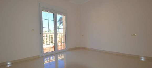 4 bedrooms Villa in Cabo Roig, Spain No. 128851 26