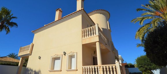 4 bedrooms Villa in Cabo Roig, Spain No. 128851 3
