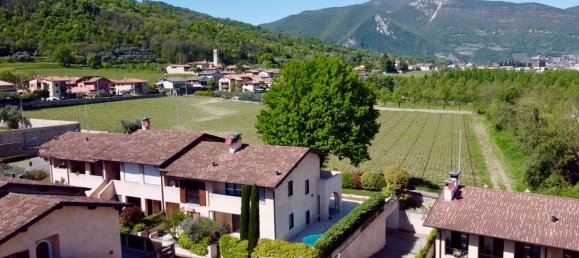 4 rooms Villa in Corte Franca, Italy No. 271892 43