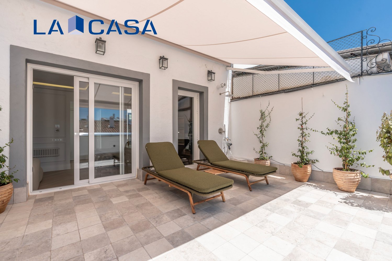 2 chambres Penthouse à Madrid, Spain No. 141104