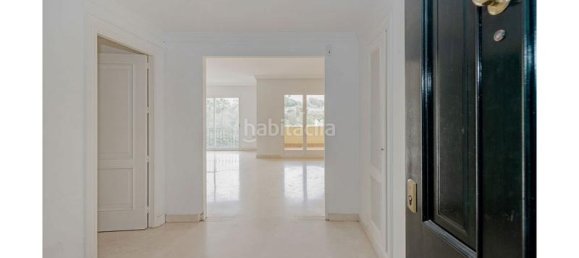 3 Schlafzimmer Wohnung in La Quinta, Spain, Nr. 35512 7