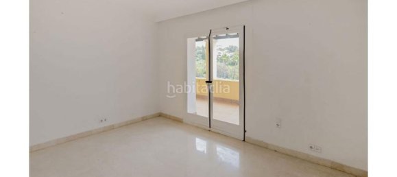 3 Schlafzimmer Wohnung in La Quinta, Spain, Nr. 35512 14