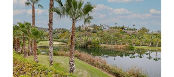 3 Schlafzimmer Wohnung in La Quinta, Spain, Nr. 35512 5