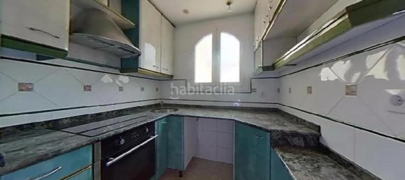 4 Schlafzimmer Wohnung in L'Hospitalet de Llobregat, Spain, Nr. 32578 4