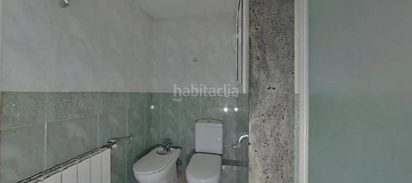 4 Schlafzimmer Wohnung in L'Hospitalet de Llobregat, Spain, Nr. 32578 6