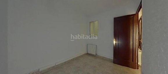 4 Schlafzimmer Wohnung in L'Hospitalet de Llobregat, Spain, Nr. 32578 11