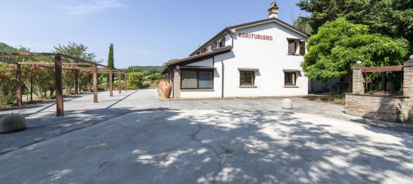 4 bedrooms Hotel in Roncofreddo, Italy No. 291161 6