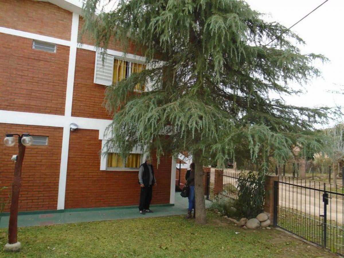 260m² Commercial property in Cordoba, Argentina No. 24652