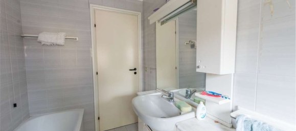 6 Schlafzimmer Wohnung in Pescara, Italy, Nr. 338971 2