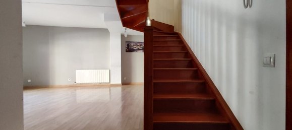 3 Schlafzimmer Doppelhaus in Montmelo, Spain, Nr. 135532 3