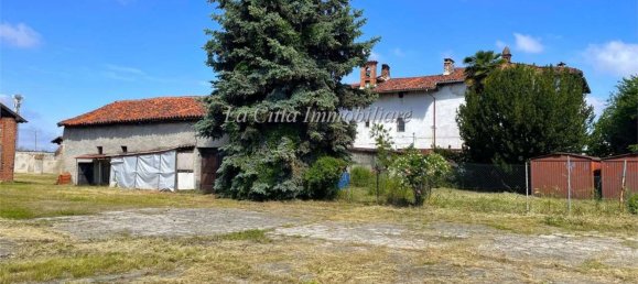 10غرفة منزل في Novara, Italy رقم 223176 9