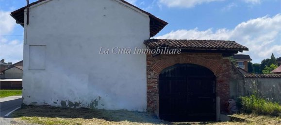 10غرفة منزل في Novara, Italy رقم 223176 26