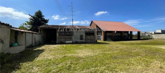 10غرفة منزل في Novara, Italy رقم 223176 21