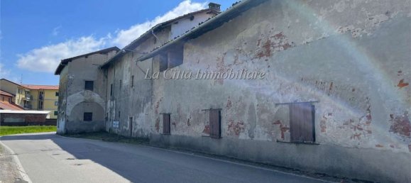 10غرفة منزل في Novara, Italy رقم 223176 30