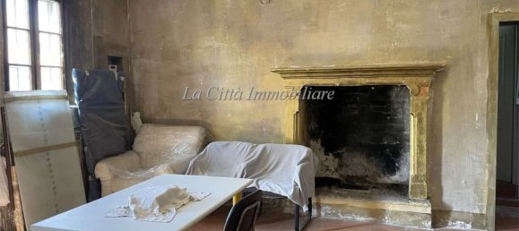 10غرفة منزل في Novara, Italy رقم 223176 16