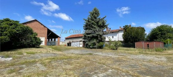 10غرفة منزل في Novara, Italy رقم 223176 6