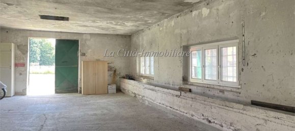 10غرفة منزل في Novara, Italy رقم 223176 14