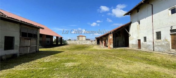 10غرفة منزل في Novara, Italy رقم 223176 19