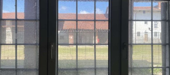 10غرفة منزل في Novara, Italy رقم 223176 15