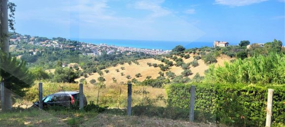 1 room Land in Pescara, Italy No. 22380 7